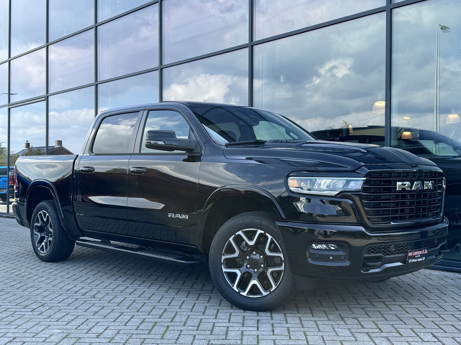 Dodge Ram 1500 Laramie Sport 425PK