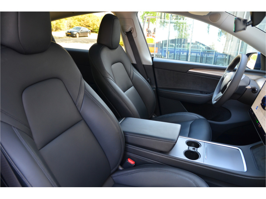 Tesla Model Y Long Range RWD 75 kWh