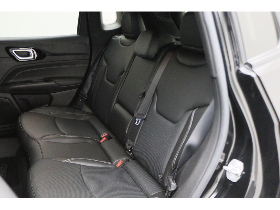 Jeep Compass 4xe 240 Plug-in Hybrid Electric S