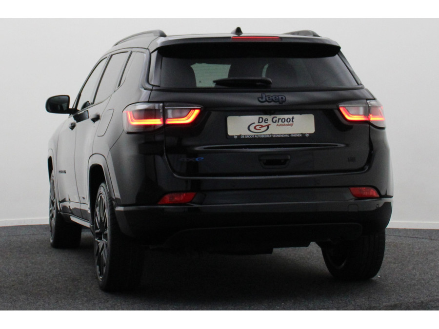Jeep Compass 4xe 240 Plug-in Hybrid Electric S