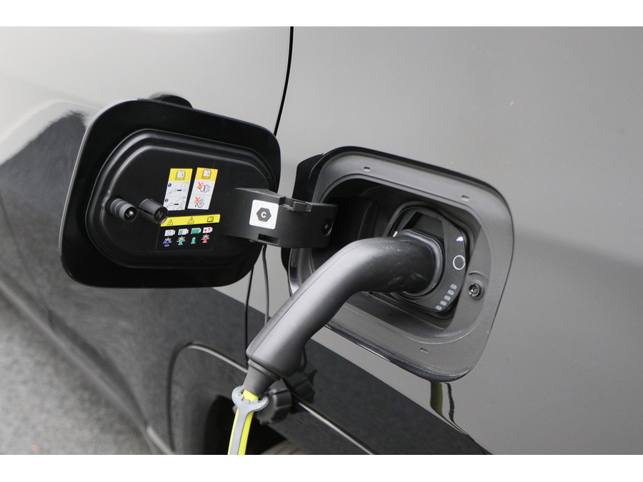 Jeep Compass 4xe 240 Plug-in Hybrid Electric S