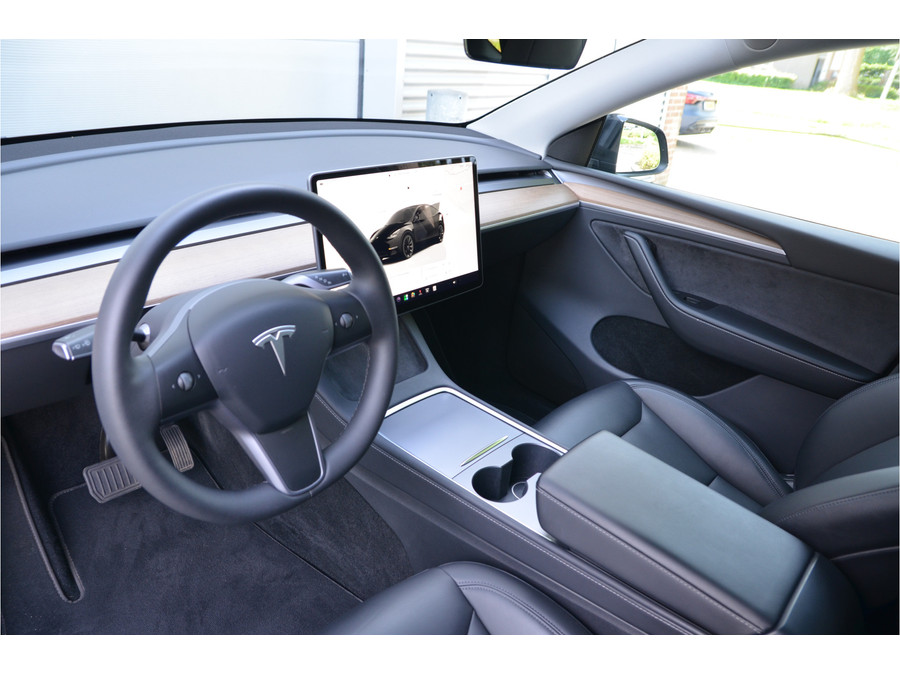 Tesla Model Y RWD 58 kWh