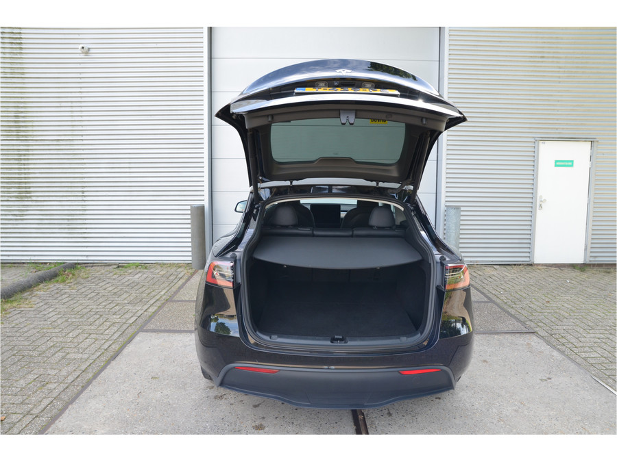 Tesla Model Y RWD 58 kWh