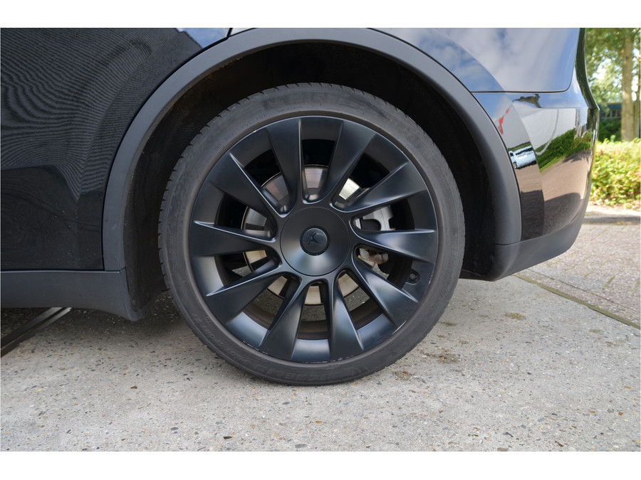 Tesla Model Y RWD 58 kWh