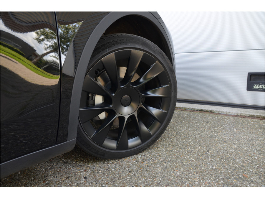 Tesla Model Y RWD 58 kWh