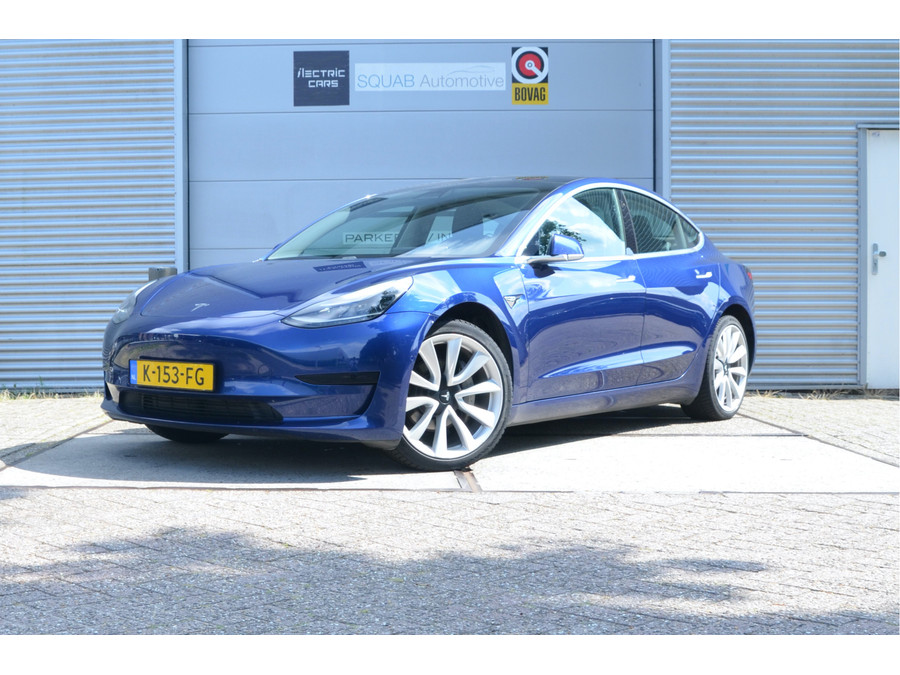 Tesla Model 3 Standard RWD Plus 60 kWh