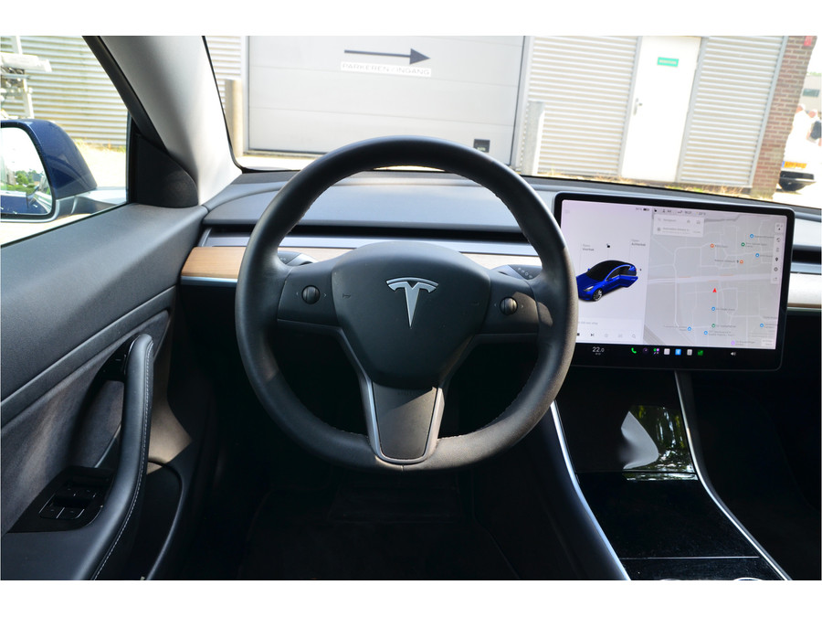 Tesla Model 3 Standard RWD Plus 60 kWh