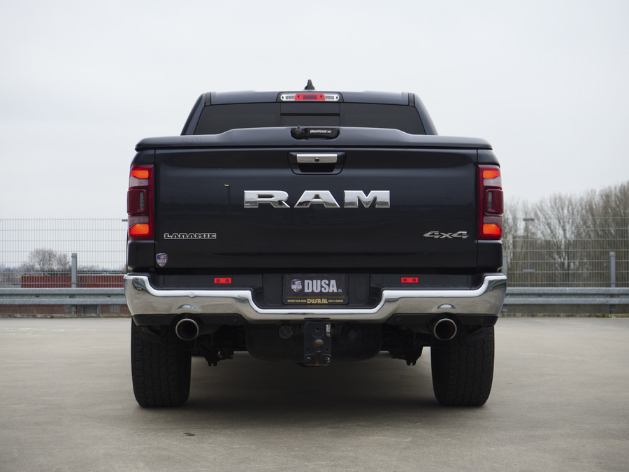 Dodge RAM | 1500 | Laramie | 5.7 HEMI V8 | 4x4 | Crew Cab