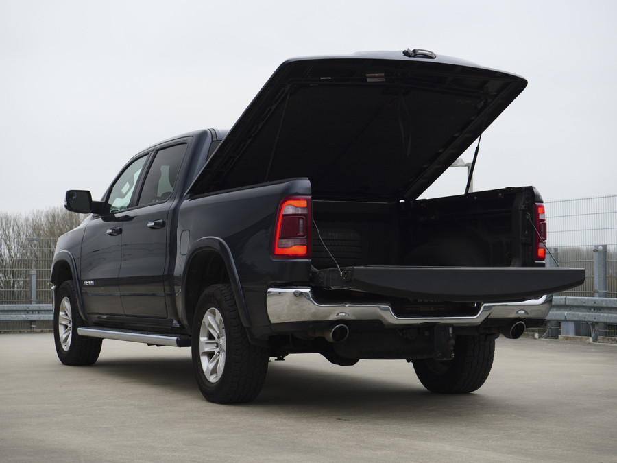 Dodge RAM | 1500 | Laramie | 5.7 HEMI V8 | 4x4 | Crew Cab