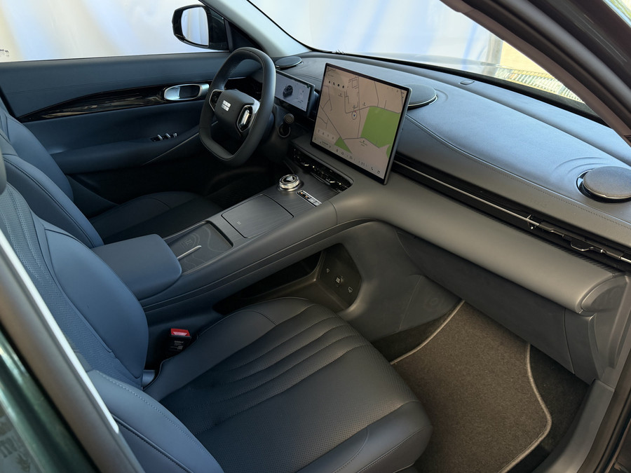 Geely E5 Pro+ 68KW | Geventileerde & Verwarmde Stoelen | Moss Green | Warmtepomp | 360° Camera | 475 km WLTP
