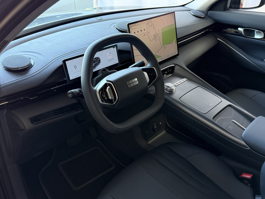 Geely E5 Pro+ 68KW | Geventileerde & Verwarmde Stoelen | Moss Green | Warmtepomp | 360° Camera | 475 km WLTP