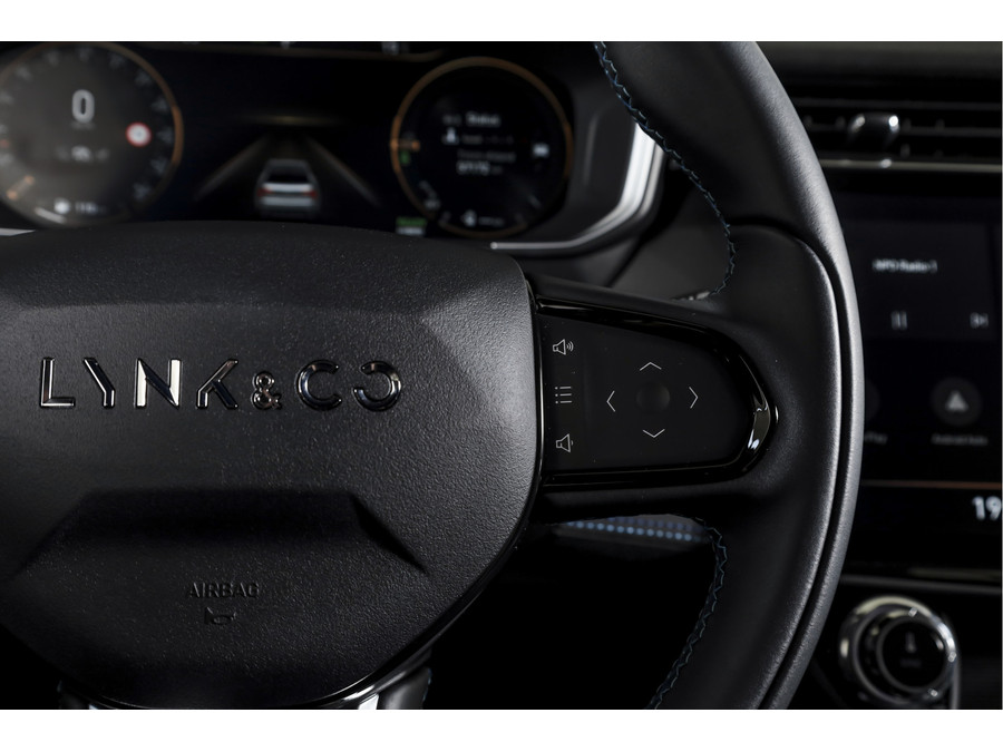Lynk & Co 01 1.5 PHEV 261PK MY23