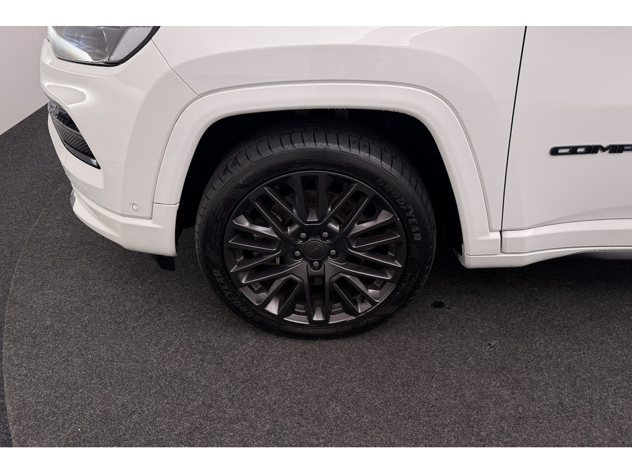 Jeep Compass 4xe 240 PK PHEV Sport