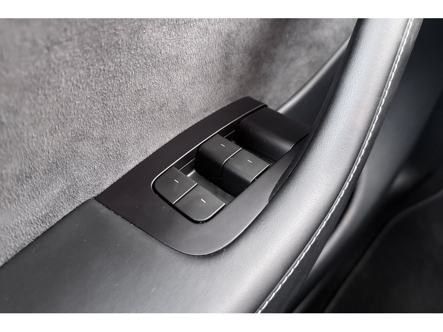 Tesla Model Y Long Range AWD 75 kWh (SOH 91%)