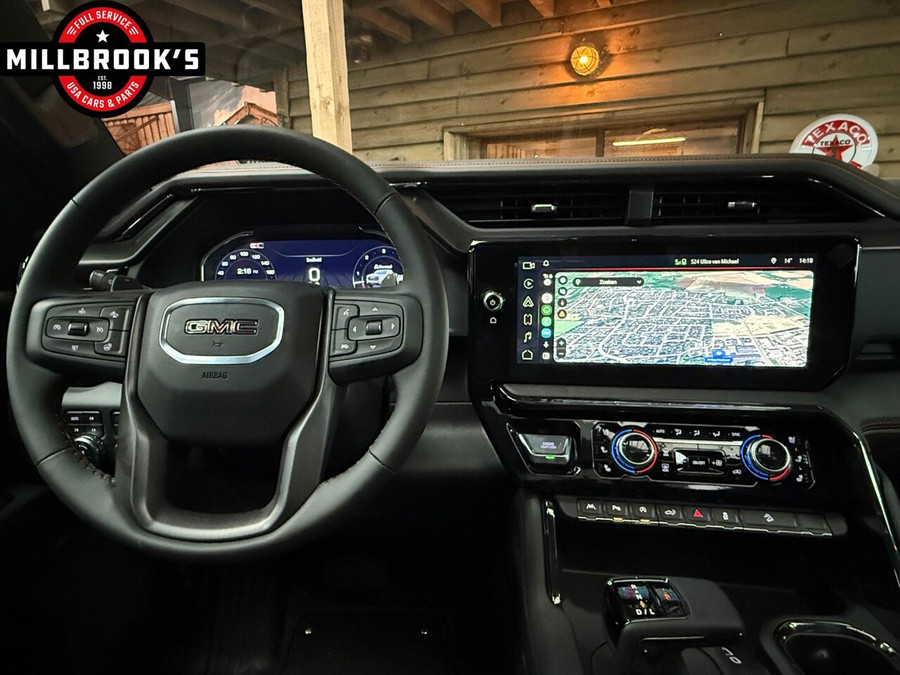 GMC Sierra AT4 6.2 V8