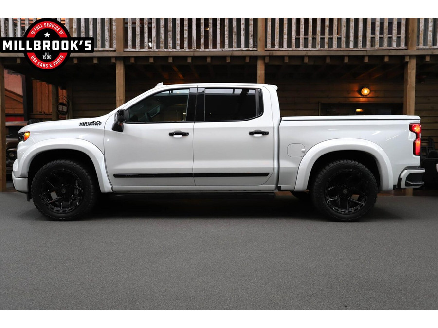 Chevrolet Silverado High Country Black Edition,