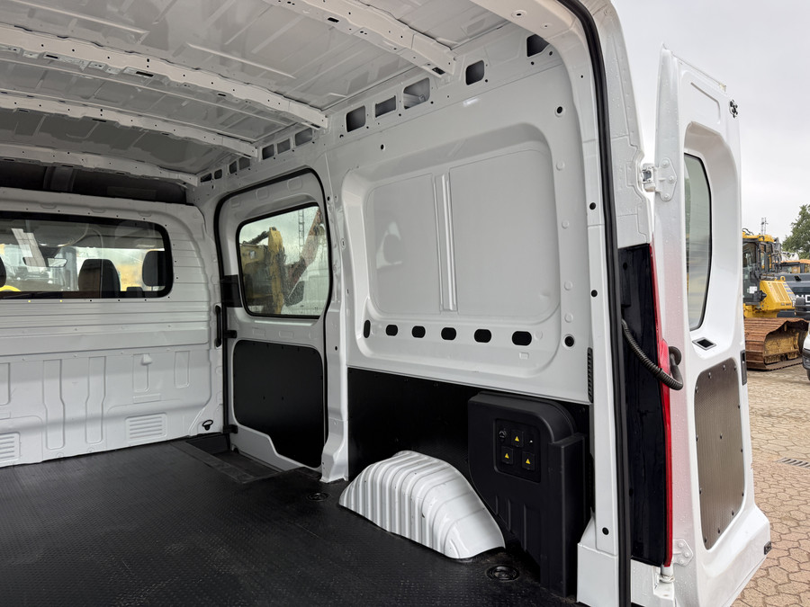 Maxus eDeliver 9 eDeliver 9 77kWh 204PK