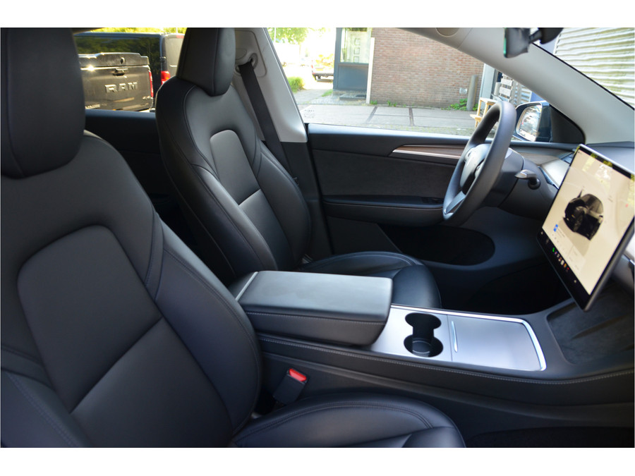 Tesla Model Y RWD 58 kWh