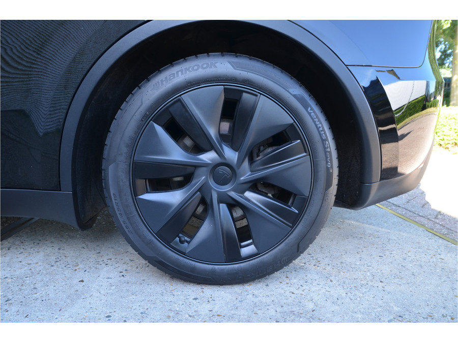 Tesla Model Y RWD 58 kWh