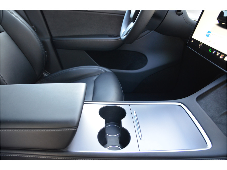 Tesla Model Y RWD 58 kWh
