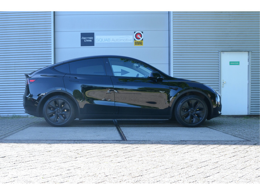 Tesla Model Y RWD 58 kWh