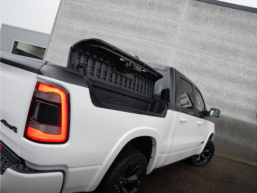 Dodge RAM 1500 5.7 V8 4x4 Crew Cab Limited Night