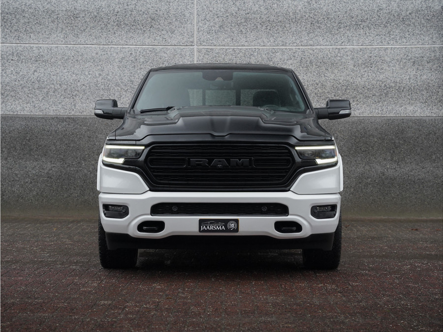 Dodge RAM 1500 5.7 V8 4x4 Crew Cab Limited Night