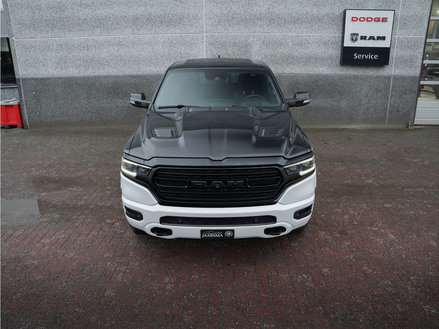 Dodge RAM 1500 5.7 V8 4x4 Crew Cab Limited Night