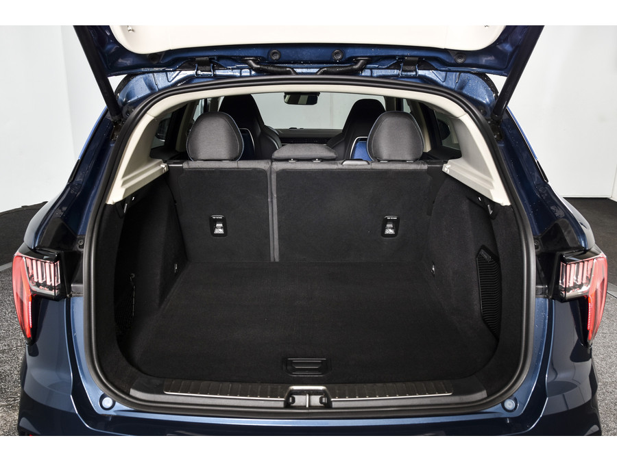 Lynk & Co 01 1.5 PHEV 261PK MY22