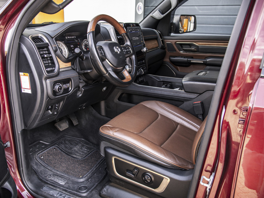 Dodge RAM 1500 Longhorn