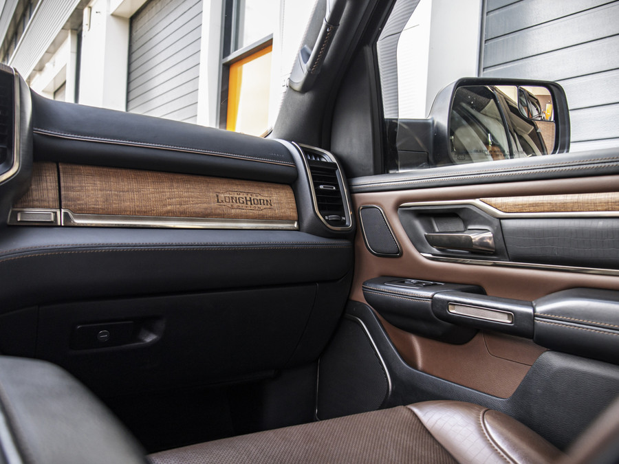 Dodge RAM 1500 Longhorn
