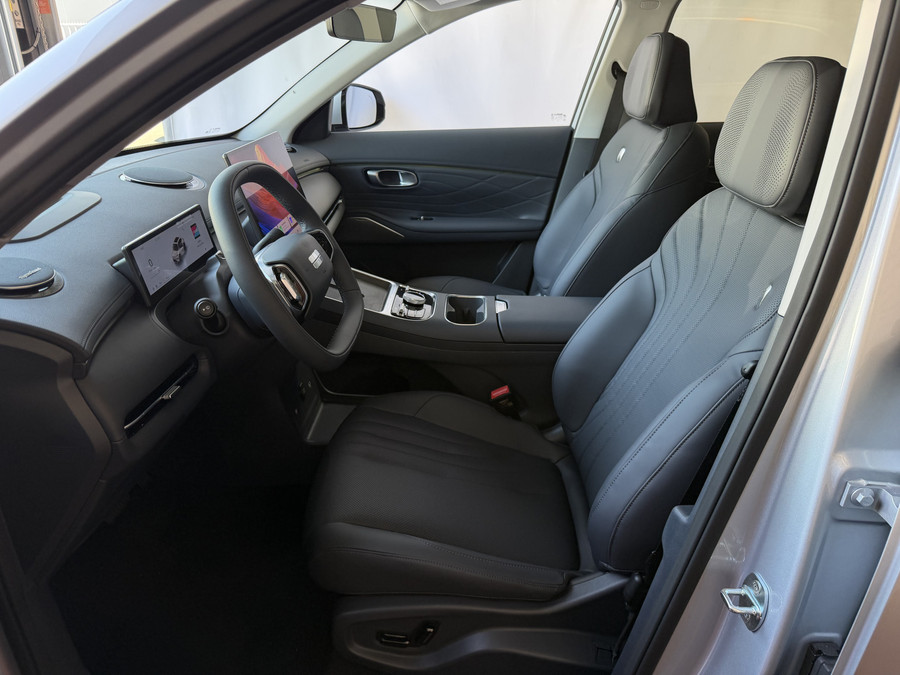 Geely Starray EM-i MAX+ PHEV LONG RANGE NIEUWE AUTO | 29,8 kWh ACCU | 136 KM WLTP | PANORAMADAK | STOELVERWARMING/KOELI