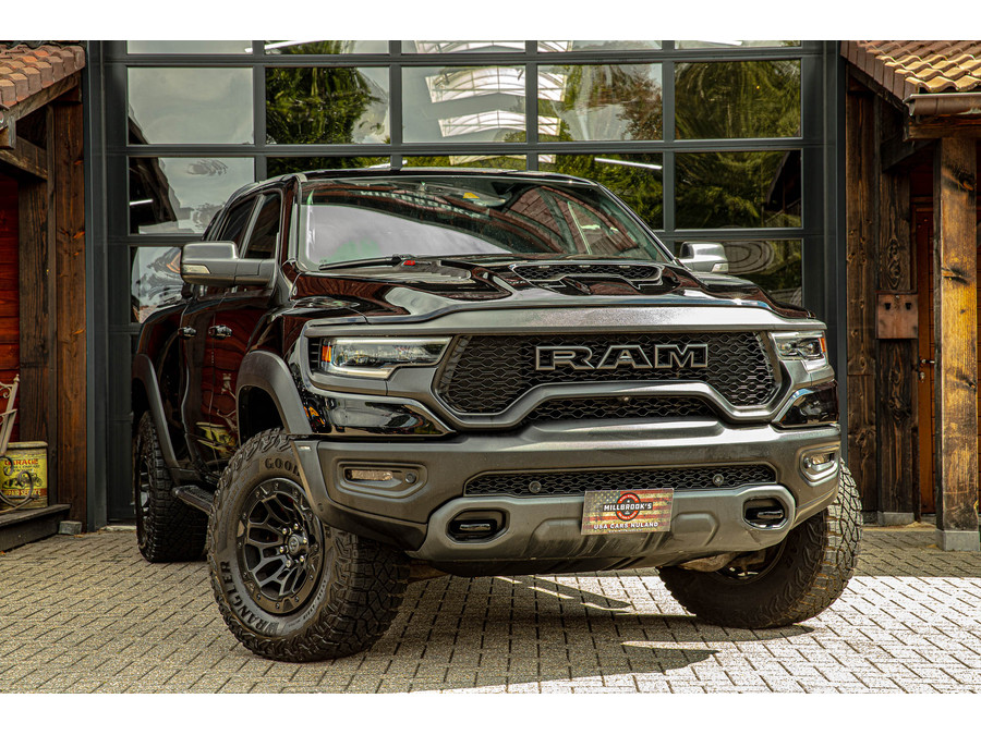 Dodge RAM 1500 V8 TRX 712PK!!