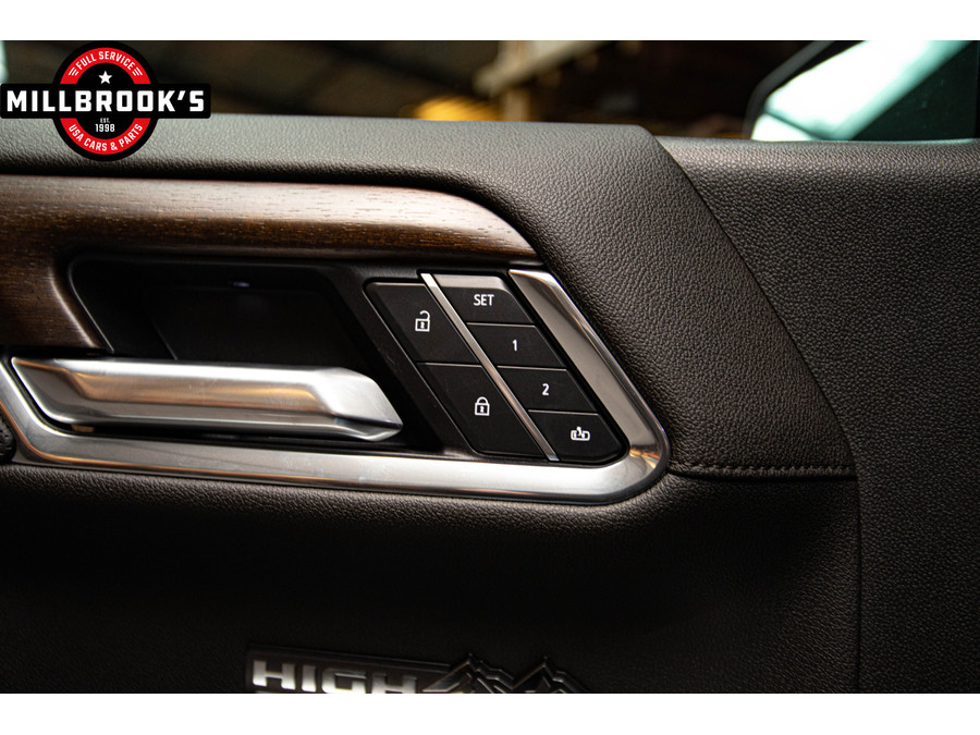 Chevrolet Silverado High Country 6.2 V8