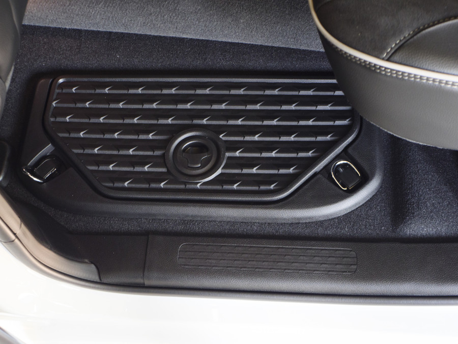 Dodge Ram 1500 | Laramie |Premium Night | 3.0L I6 Hurricane | 4X4