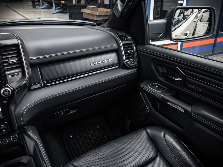 Dodge Ram Limited | Desert Storm Edition 1ste eigenaar | Dealer onderhouden | Prins LPG | Bullbar