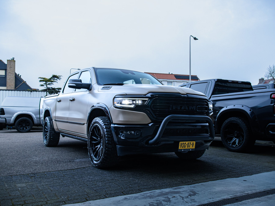 Dodge Ram Limited | Desert Storm Edition 1ste eigenaar | Dealer onderhouden | Prins LPG | Bullbar