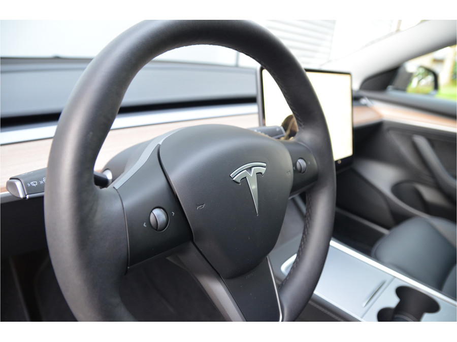 Tesla Model 3 Long Range AWD 75 kWh