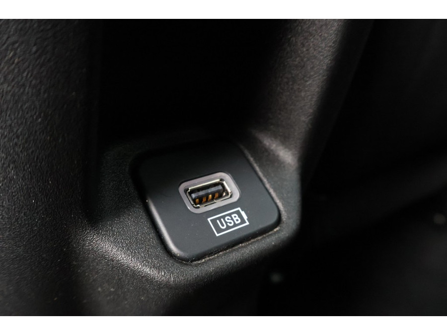 Jeep Renegade 1.5T E-HYBRID 18 Inch Night Eagle / Apple Carplay / LED koplamp
