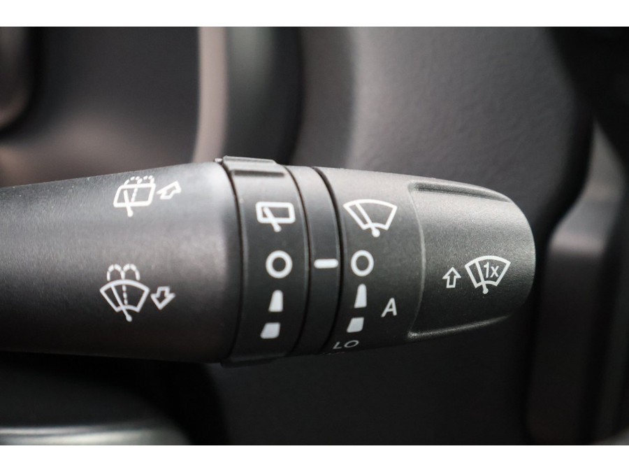 Jeep Renegade 1.5T E-HYBRID 18 Inch Night Eagle / Apple Carplay / LED koplamp