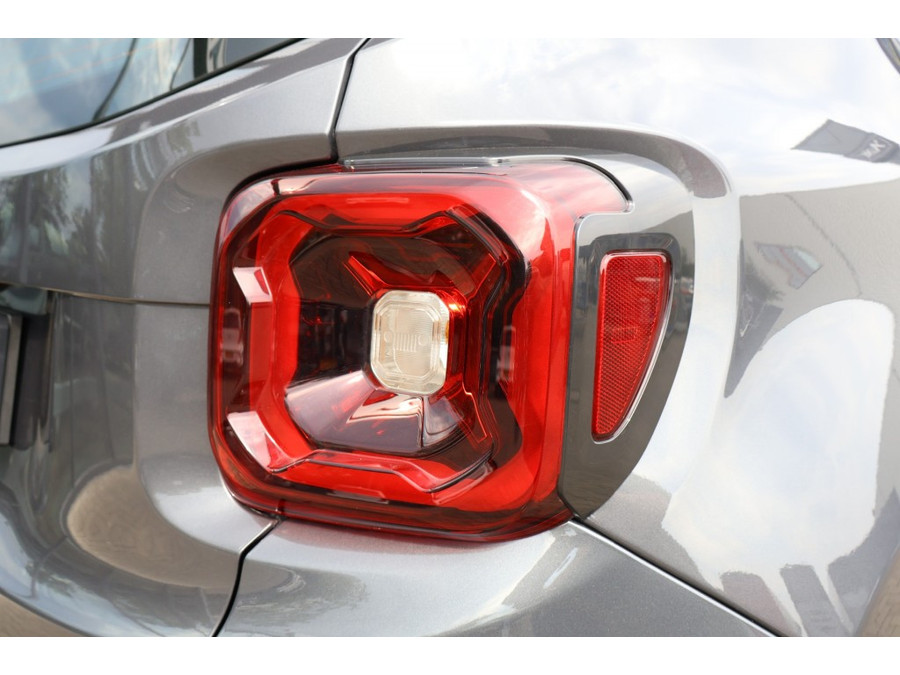 Jeep Renegade 1.5T E-HYBRID 18 Inch Night Eagle / Apple Carplay / LED koplamp
