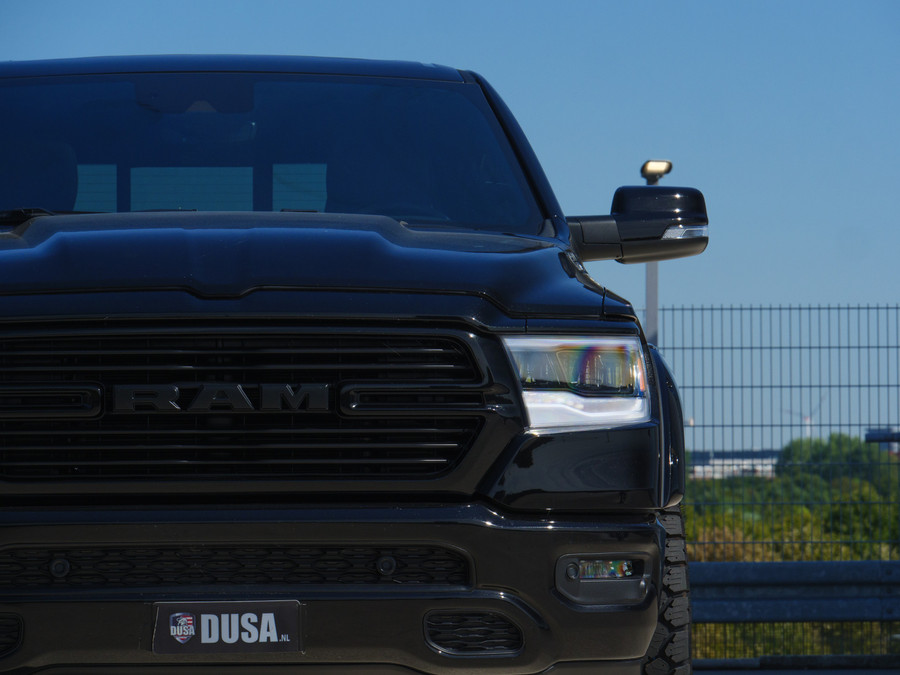 Dodge RAM 1500 | Laramie Sport | 5.7 V8 | HEMI | 4x4 | Crew Cab