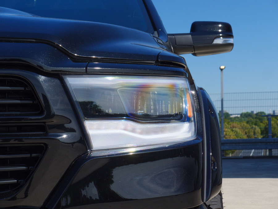 Dodge RAM 1500 | Laramie Sport | 5.7 V8 | HEMI | 4x4 | Crew Cab