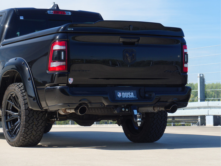 Dodge RAM 1500 | Laramie Sport | 5.7 V8 | HEMI | 4x4 | Crew Cab