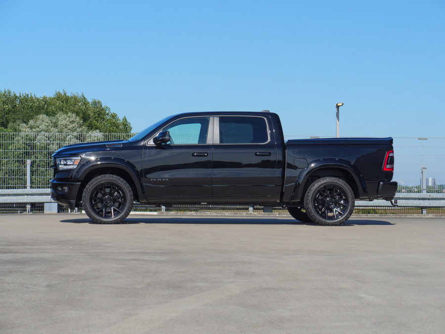 Dodge RAM 1500 | Laramie Sport | 5.7 V8 | HEMI | 4x4 | Crew Cab