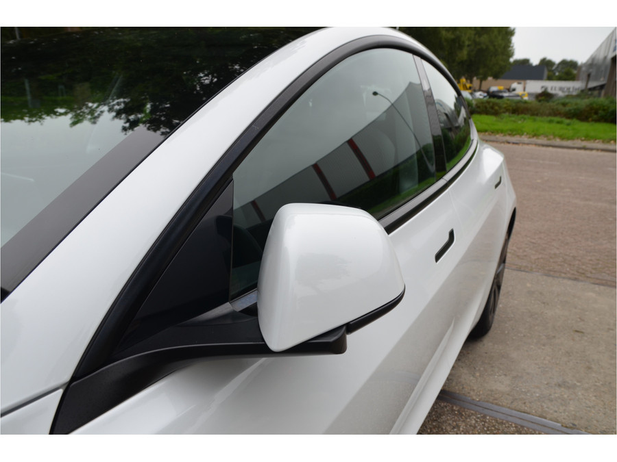Tesla Model 3 RWD 60 kWh