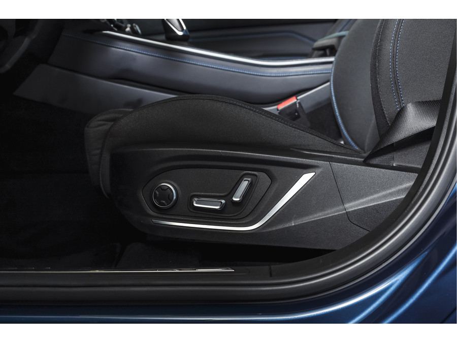 Lynk & Co 01 1.5 261 PK PHEV