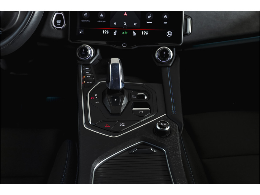 Lynk & Co 01 1.5 261 PK PHEV