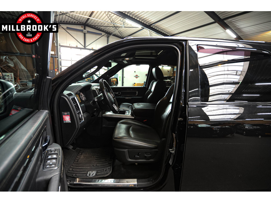 Dodge RAM 2500 limited 6.7L Cummins Black Edition