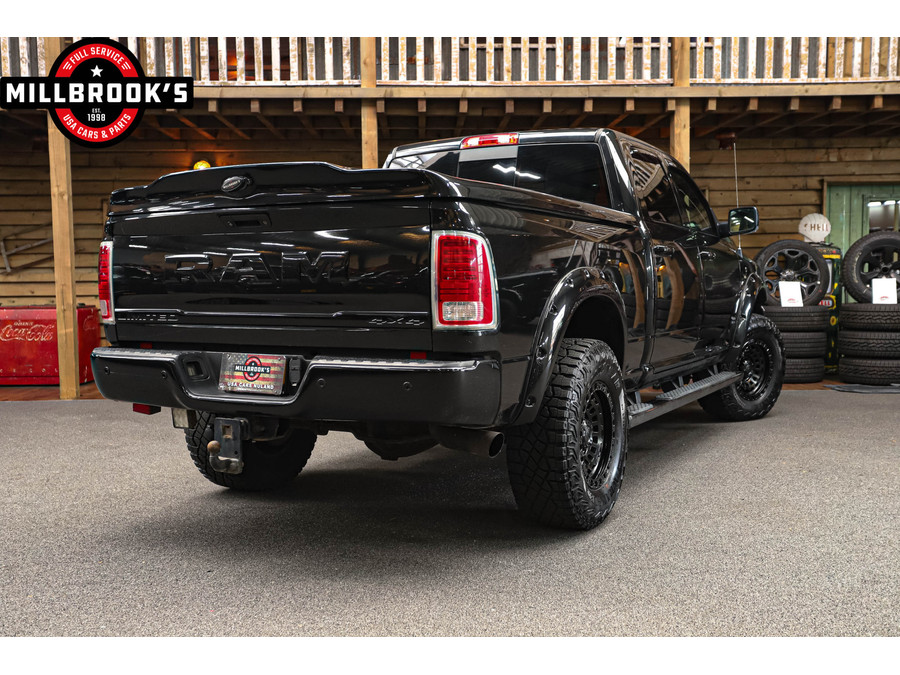 Dodge RAM 2500 limited 6.7L Cummins Black Edition